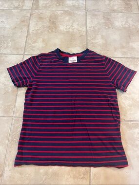 Hanna Andersson Boys Navy and Red Striped Crewneck T‑Shirt size 130/8